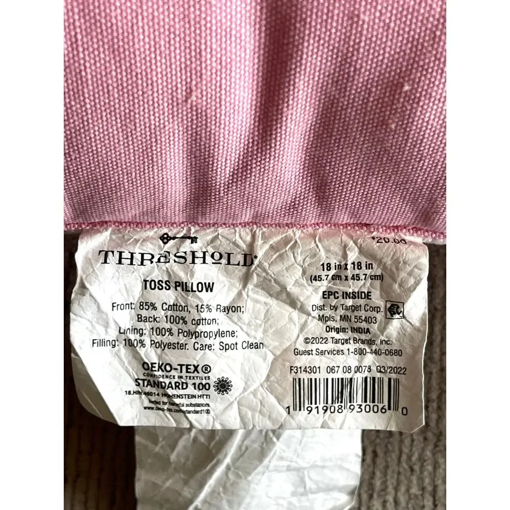 Threshold Pink & Red Heart Cotton Woven Toss Pillow Valentines Love 18x18